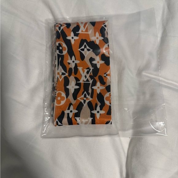 Hair/Bag Scarf Luxury Orange, Cream and Black Monogram Reversable. NWT
